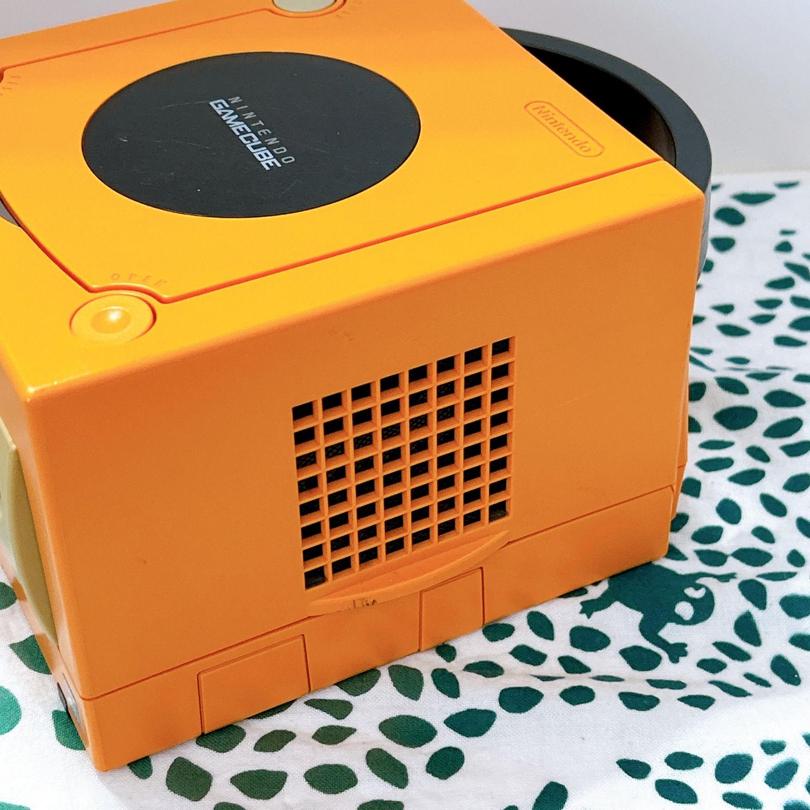 ニンテンドー　ゲームキューブ　GAMECUBE　本体　オレンジ　動作品 Nintendo ゲームキューブ 本体 オレンジ DOL-001 任天堂 GC 動作品