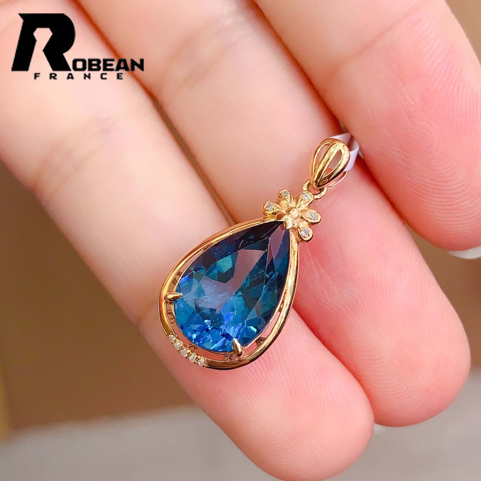 逸品 EU製 ROBEAN・ブルートパーズ・ダイヤモンド・ペンダント 逸品 EU製 ROBEAN・ブルートパーズ・ダイヤモンド・ペンダント