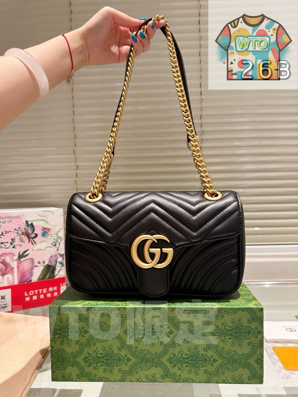 今日WTO】Gucci Marmont Mirror Pouch ～グッチ マーモント