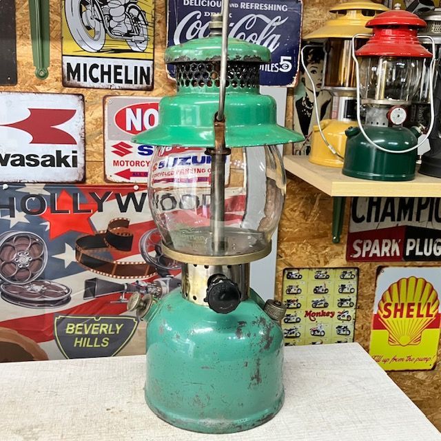 1980年代〜Coleman ランタンケース 335-200 　カナダ製　箱付き Coleman ランタン カナダ製 1980年代〜Coleman ランタンケース 335-200