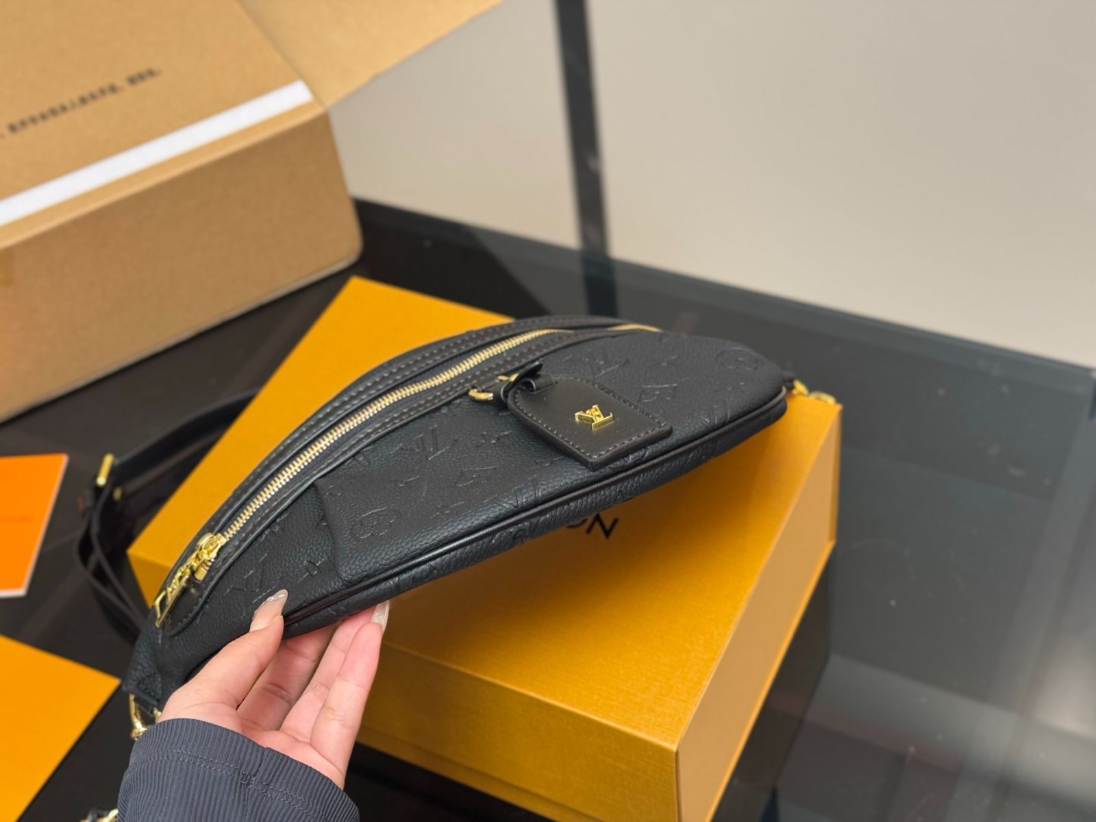 ポケットバッグ 在庫