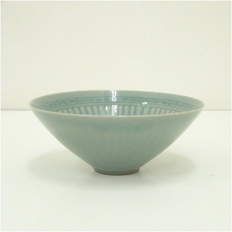 韓国陶芸家作品 青磁抹茶茶碗☆(箱無し)☆未使用品 韓国陶芸家作品 青磁抹茶茶碗☆(箱無し)☆未使用品