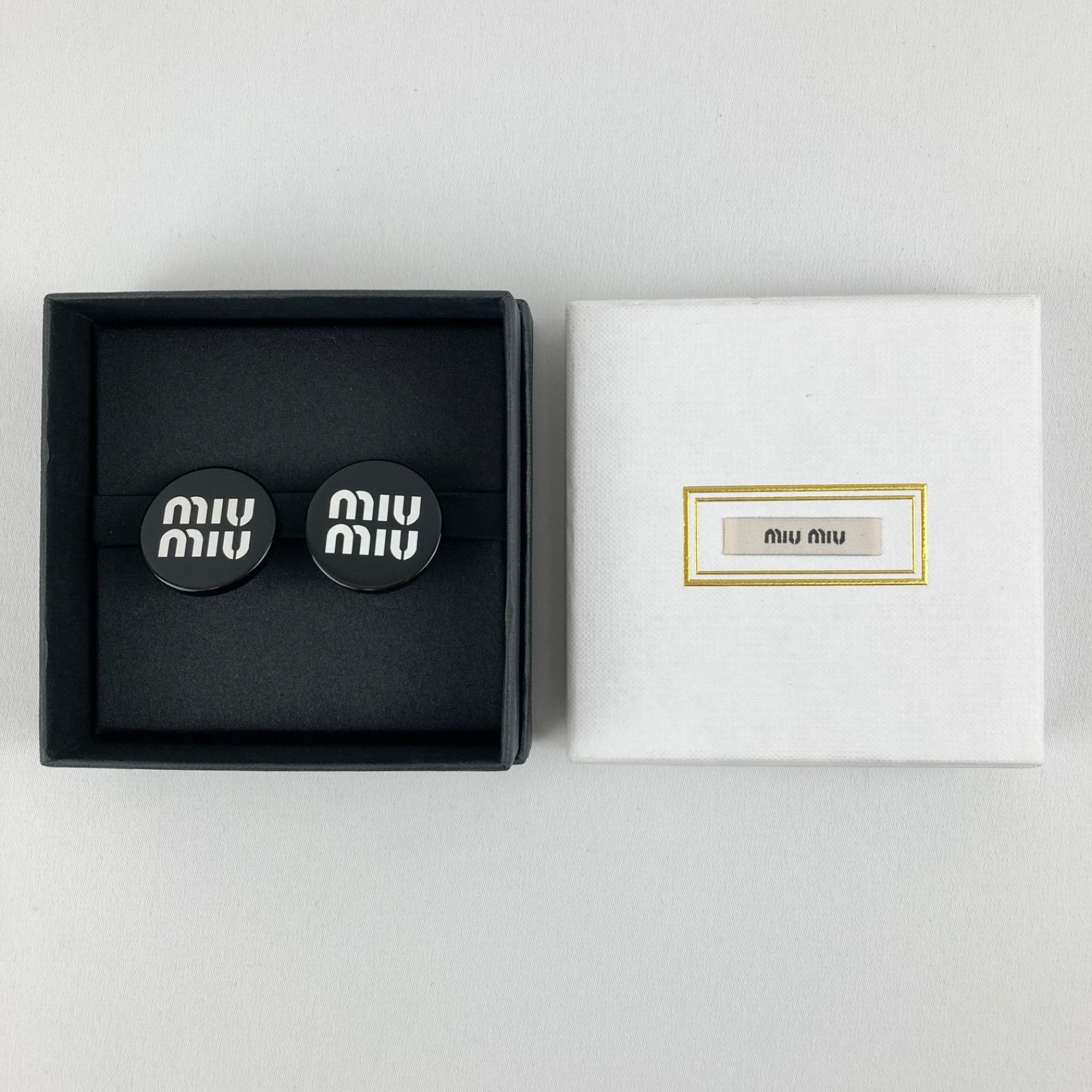 くみこ☆様専用】 MIU MIU ミュウミュウ イヤリング イヤー くみこ☆様専用】 MIU MIU ミュウミュウ イヤリング イヤー