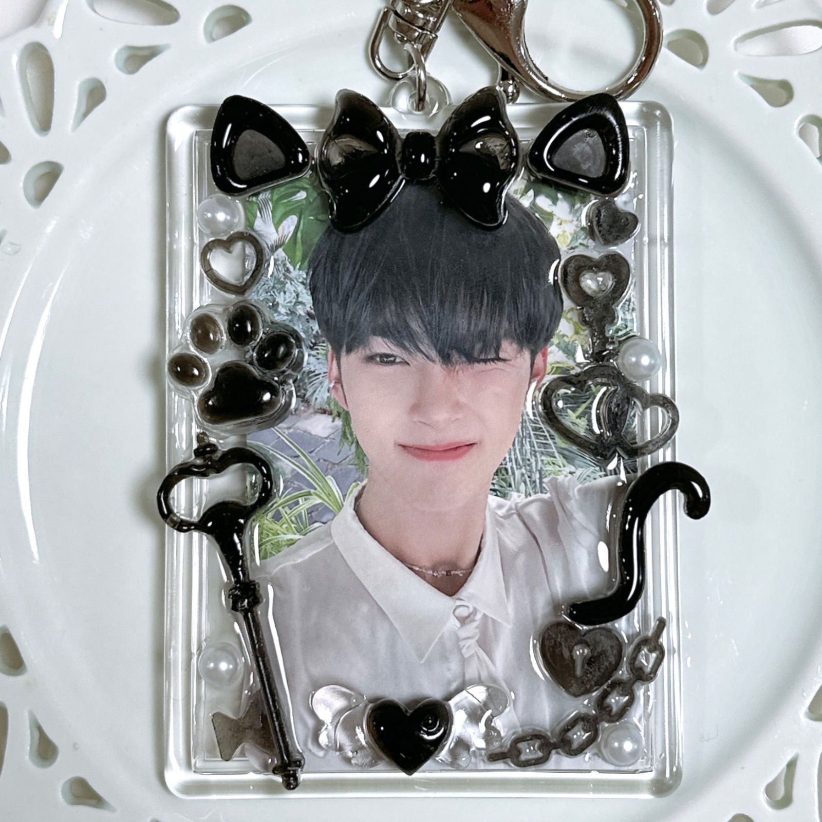 トレカケース 黒猫 猫耳 ブラック 黒 キーボルダー付 レジン