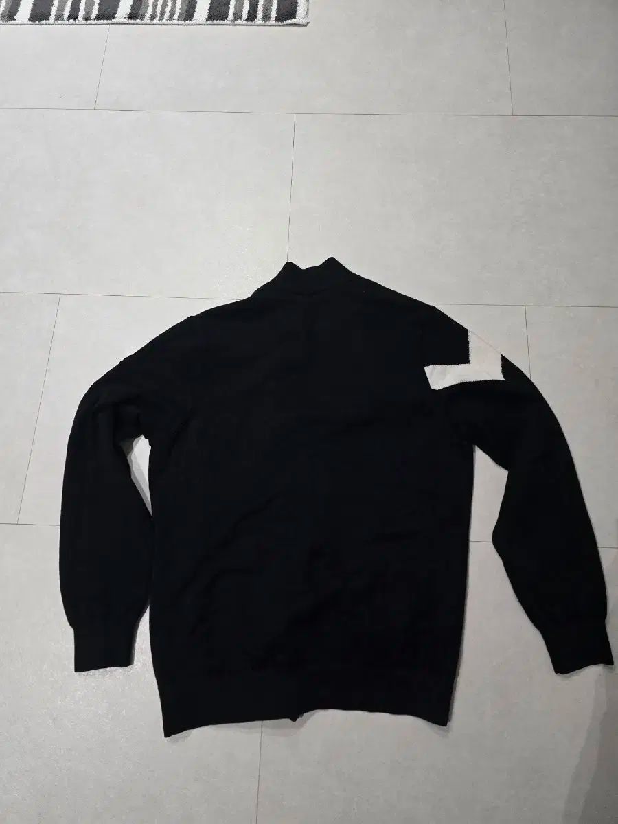 WIDE ANGLE 防風 ニットジャケット