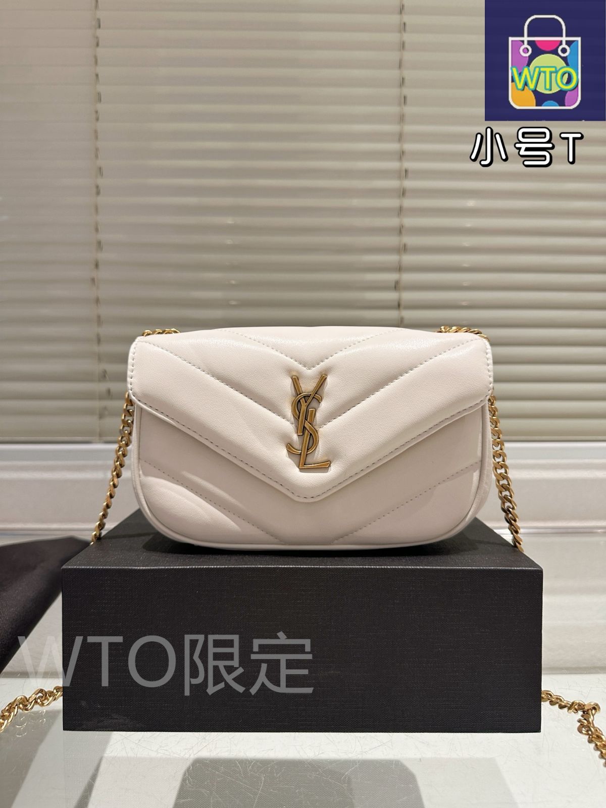 【かえる】✨ジャンルイシェレル✨軽くて柔らかい羊革♡定価6万円♡ 今日特価】YSL イーエスエル ルールーシリーズ コーティング処理