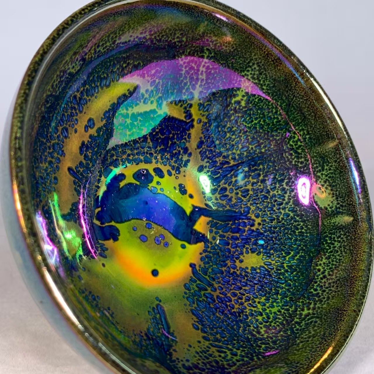 中国時代物.旧蔵.宋建窯盞. 窯変釉.七色です天目茶碗.茶道具.古美術.古