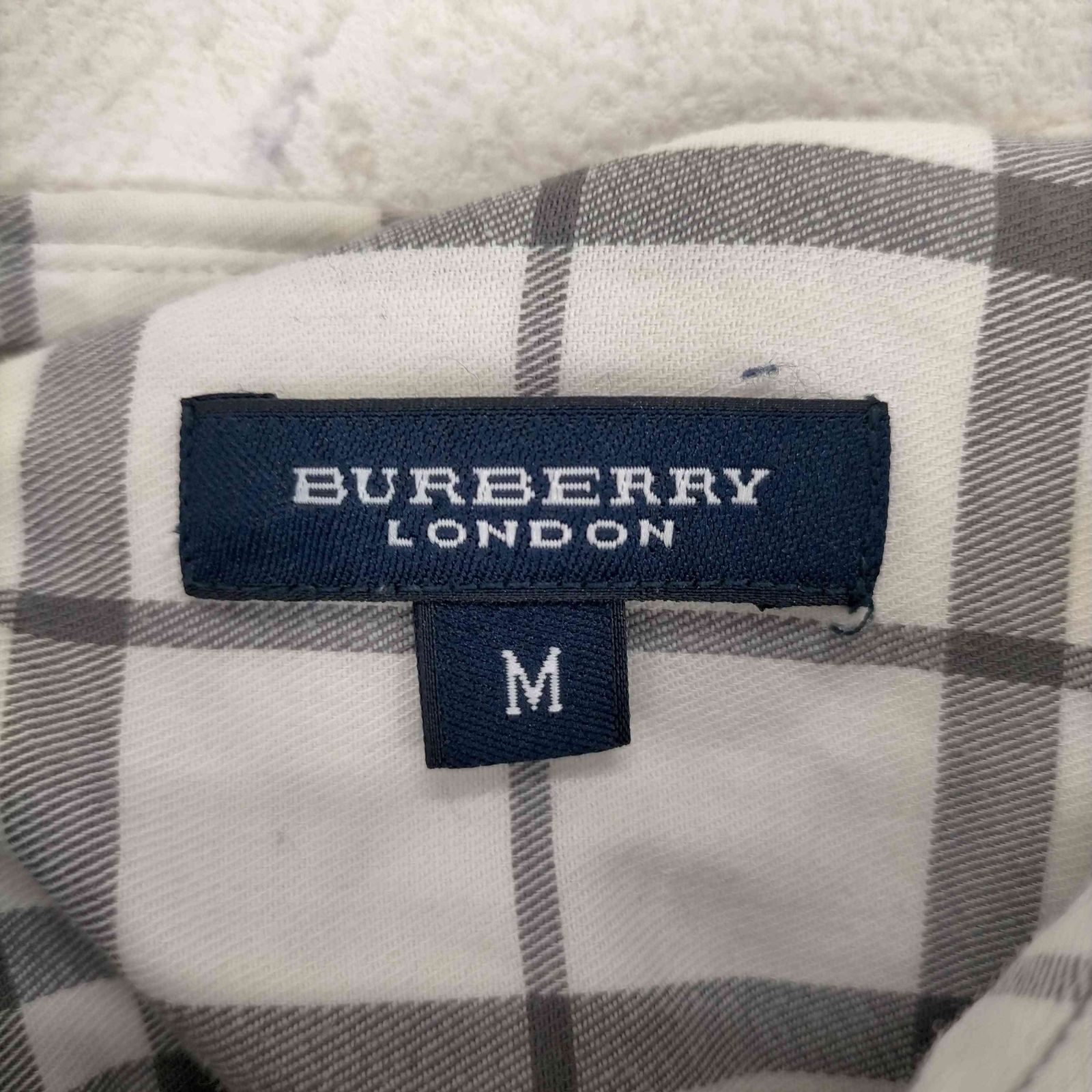 バーバリーロンドン BURBERRY LONDON フロント刺繍ノヴァチェックS/S シャツ レディース JPN：M - メルカリ