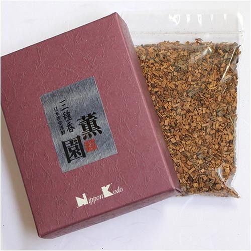 日本香堂 薫園三種香 30g 70756