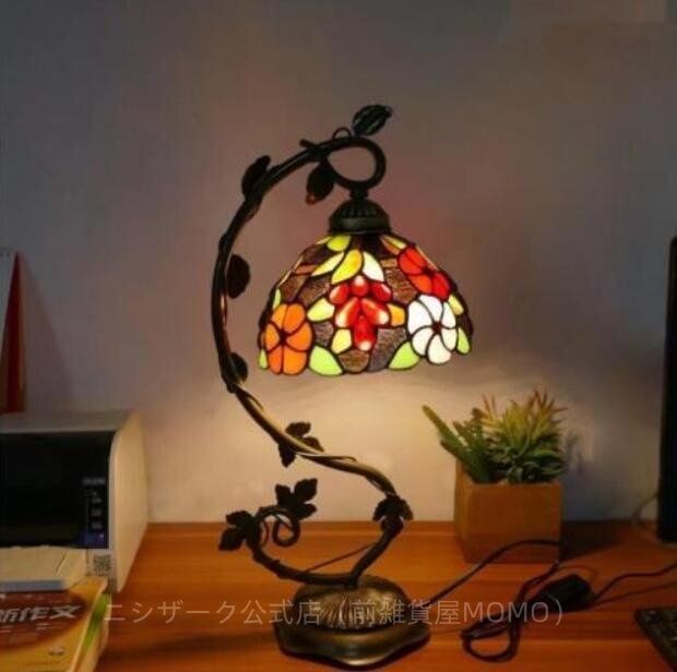 テーブルランプ デスクライト 花柄 卓上照明 ベッドサイドランプ ガラス工芸 豪華 ステンドグラス おしゃれ