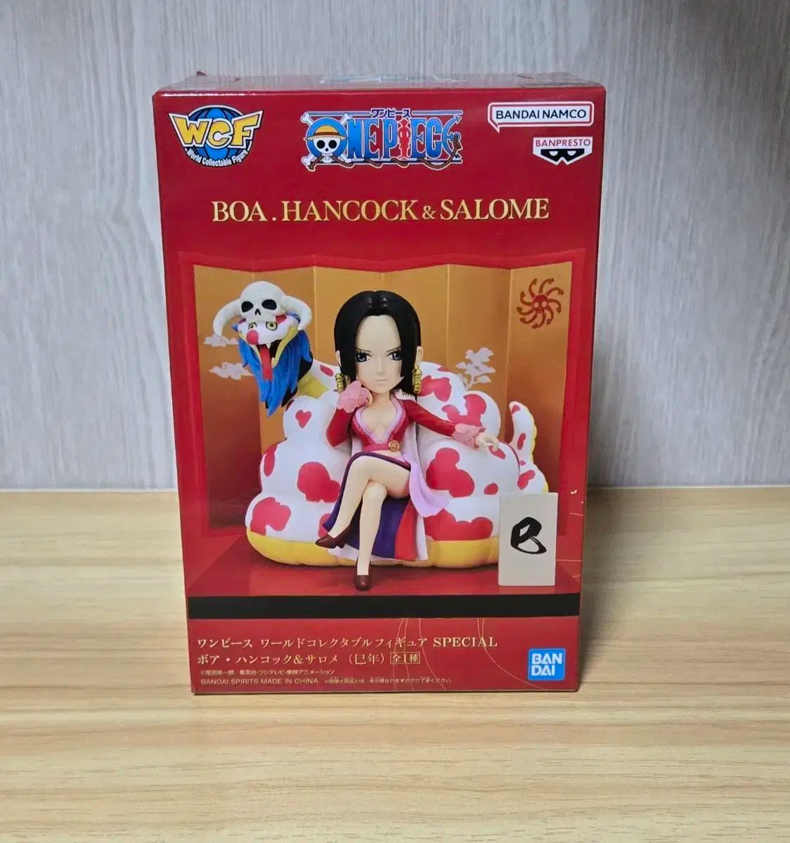 【雷市場（ポンジャン）商品韓国直送】 未開封 ONE PIECE（ワンピース） ワールドコレクタブル ボア ＆ サロメ フィギュア