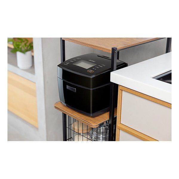 MITSUBISHI 三菱電機 ミツビシデンキIHジャー炊飯器 備長炭/炭炊釜/熾火/5.5合/黒曜 NJ-VS10G-B(2651291)送料無料 MITSUBISHI 三菱電機 ミツビシデンキ IHジャー炊飯器 NJ-VS10G 備長炭