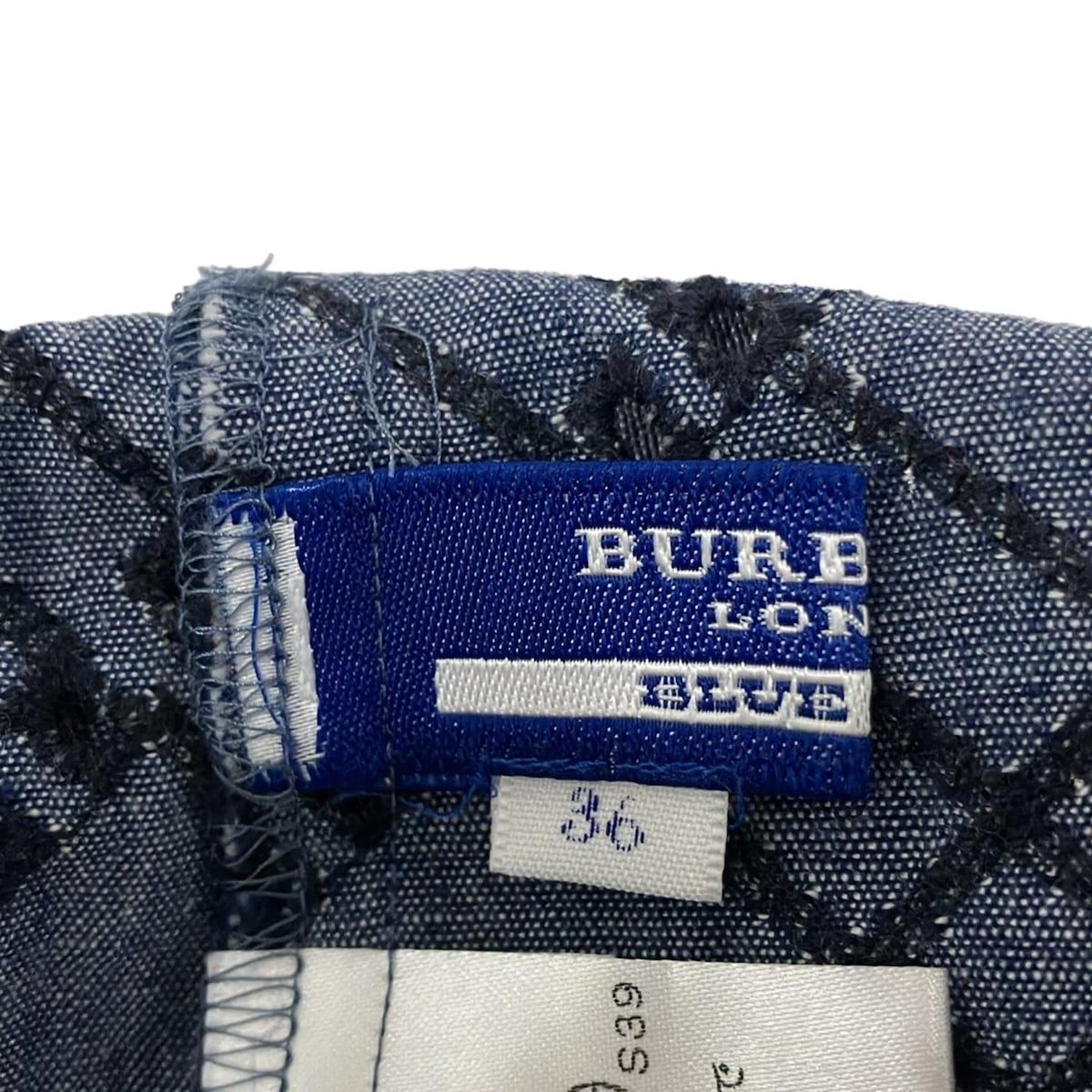 Label バーバリーブルーレーベル