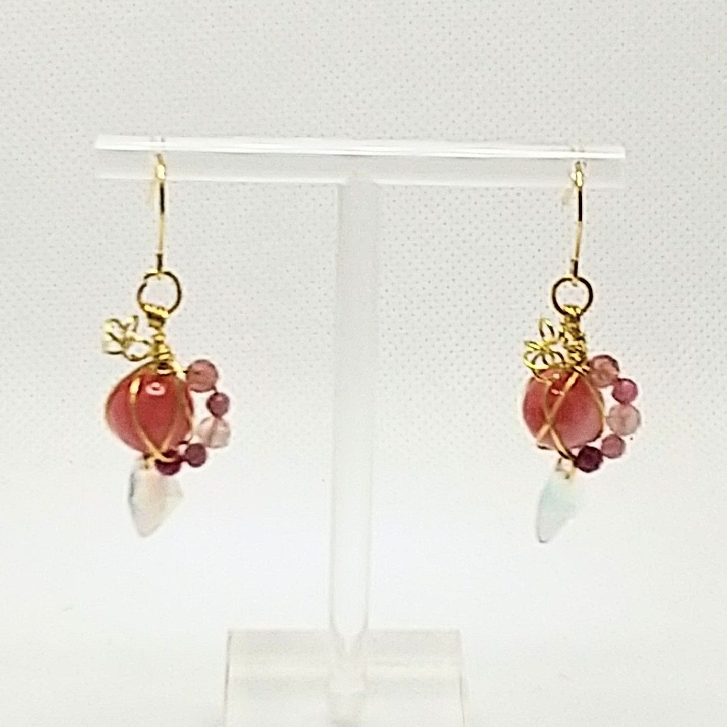 ★さくらんぼ★ハンドメイド　ピアス　イヤリング 天然石 アクセサリー