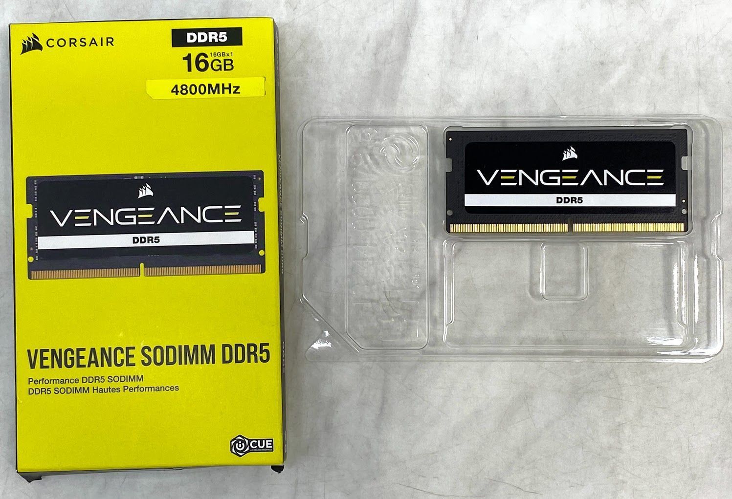 【美品】 CORSAIR DDR5-4800MHz ノートPC用 メモリ VENGEANCE DDR5 16GB A0814 1003ML003 0120240909100842