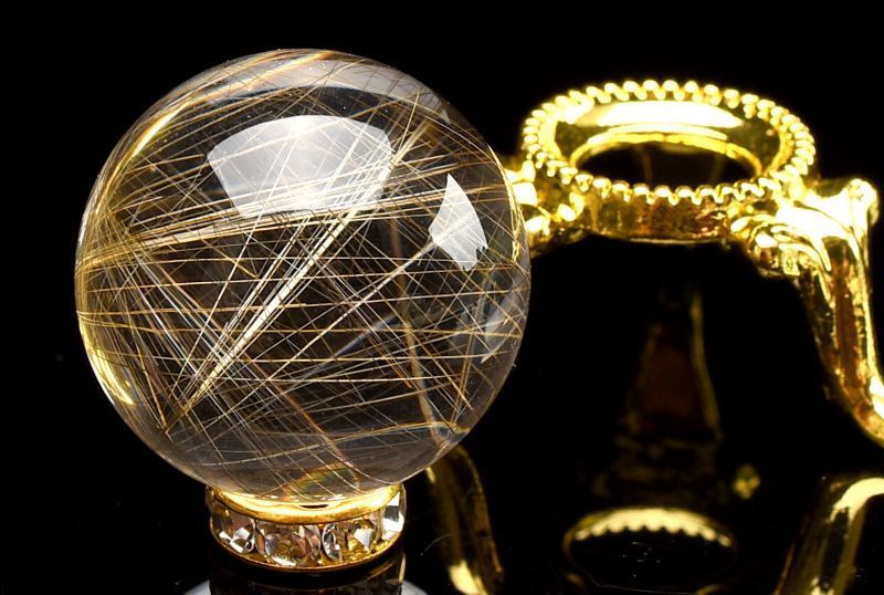 放射状針の輝き シルバールチルクォーツ