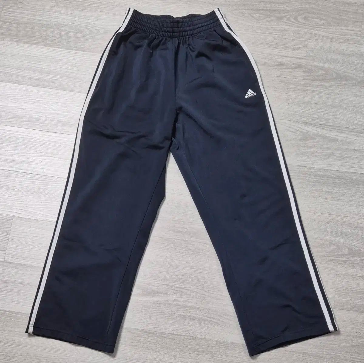 adidas アディダス ワイド パンツ ネイビー s