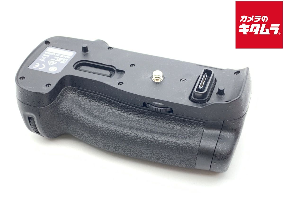 並品 ニコン マルチパワーバッテリーパック MB-D18