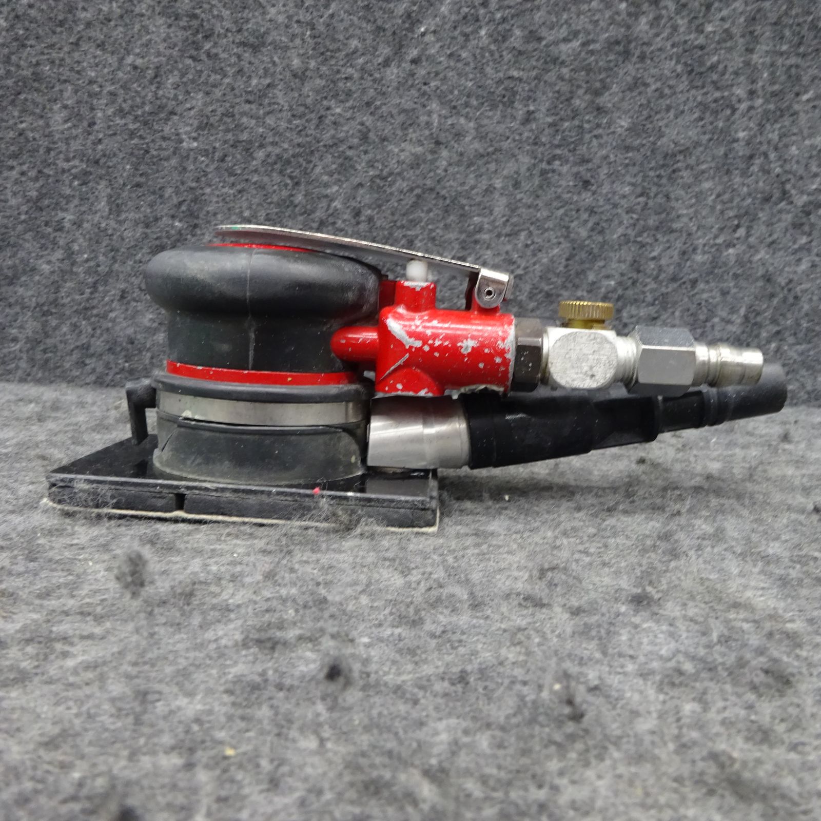 埼玉精機 オービタルサンダー U-62 | U-TOOL サンダー - U-62｜埼玉 