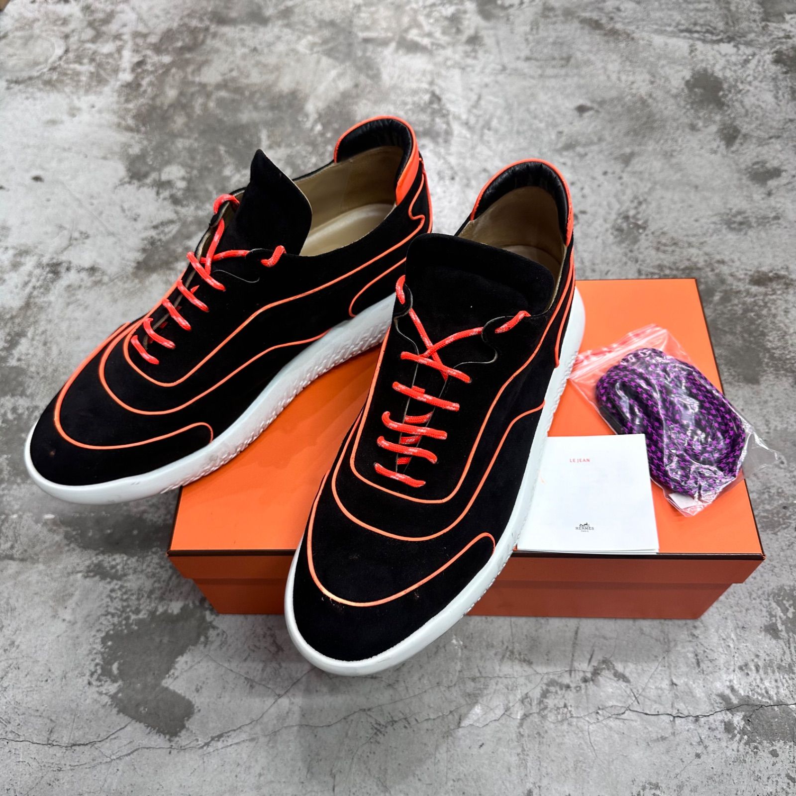 HERMES 19SS ヴォルト スエード ローカット スニーカー 192509ZH