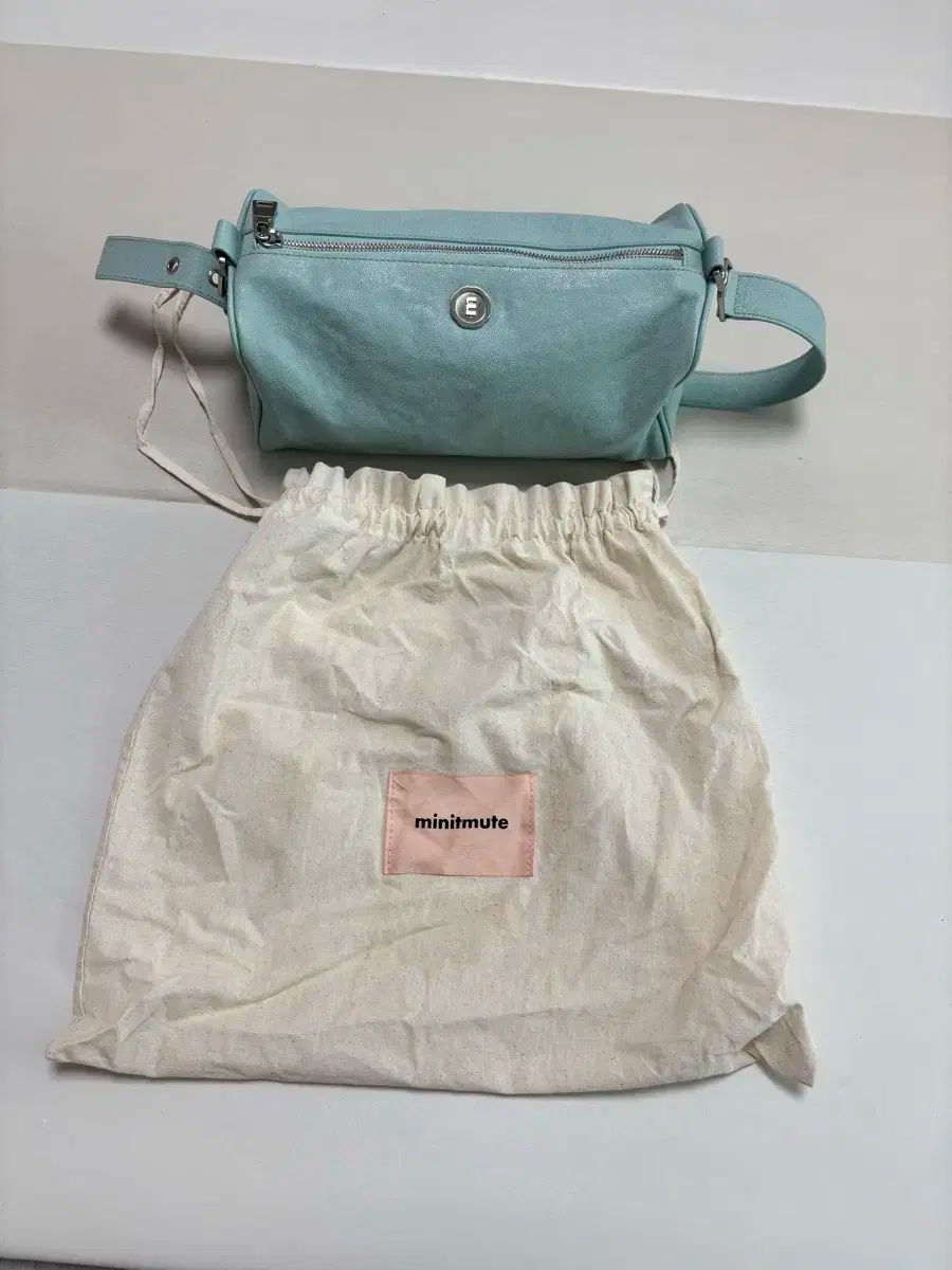 MINITMUTE ミニミュート brettbag キャビア ブルー