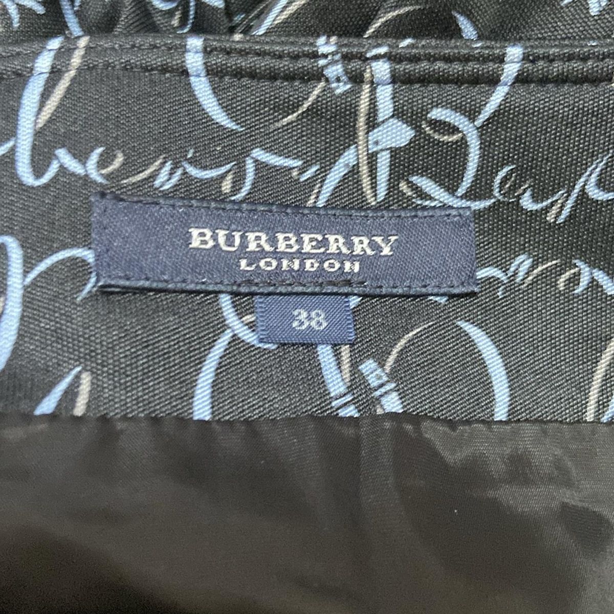 BURBERRY LONDON バーバリーロンドン サイズ38 スカート 美品 Burberry LONDON(バーバリーロンドン) スカート サイズ38 L