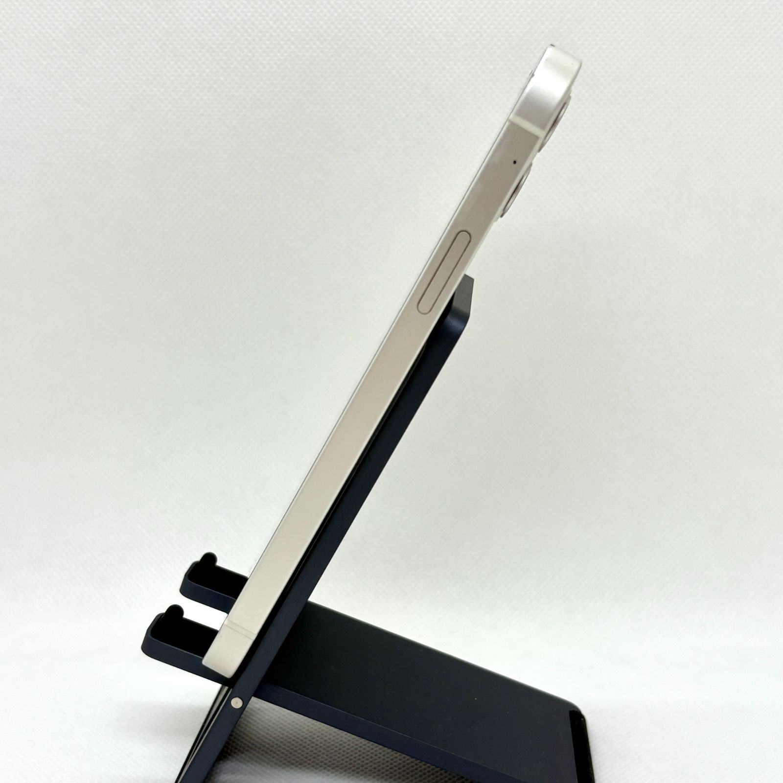 良品】【純正バッテリー91%】 iPhone 12 64GB ホワイト 6092 SIM