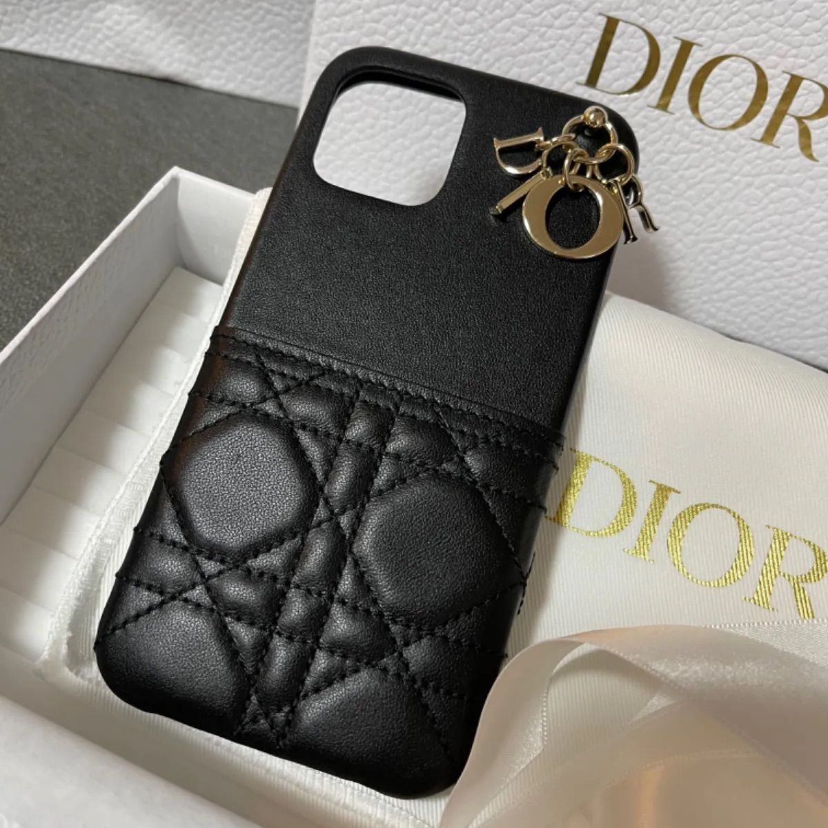 ディオール iPhone 12 Pro Max ケース ブラック 新品 DIOR - メルカリ