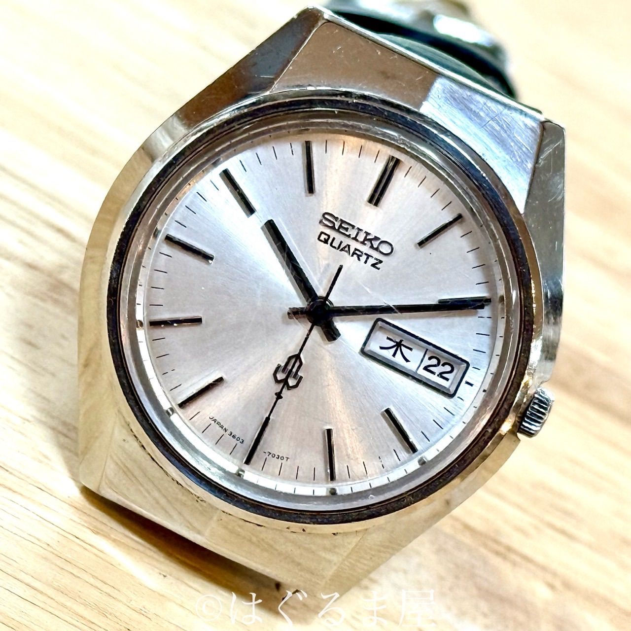 1973年4月製造 セイコー 38クォーツ メンズウォッチ 動作 済