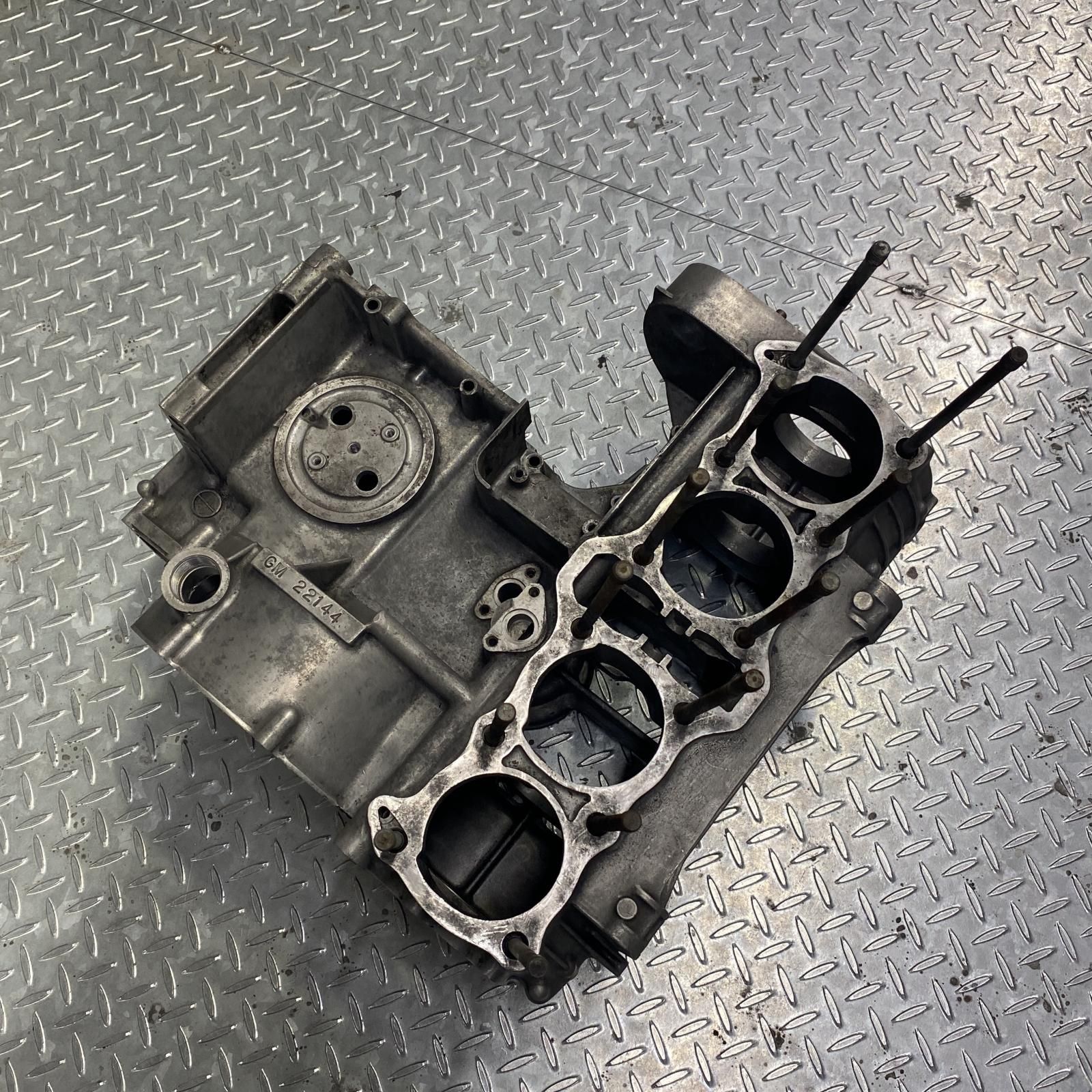 KAWASAKI/カワサキ Z1 クランクケース ※補修跡あり (検 Z2 Z750Four