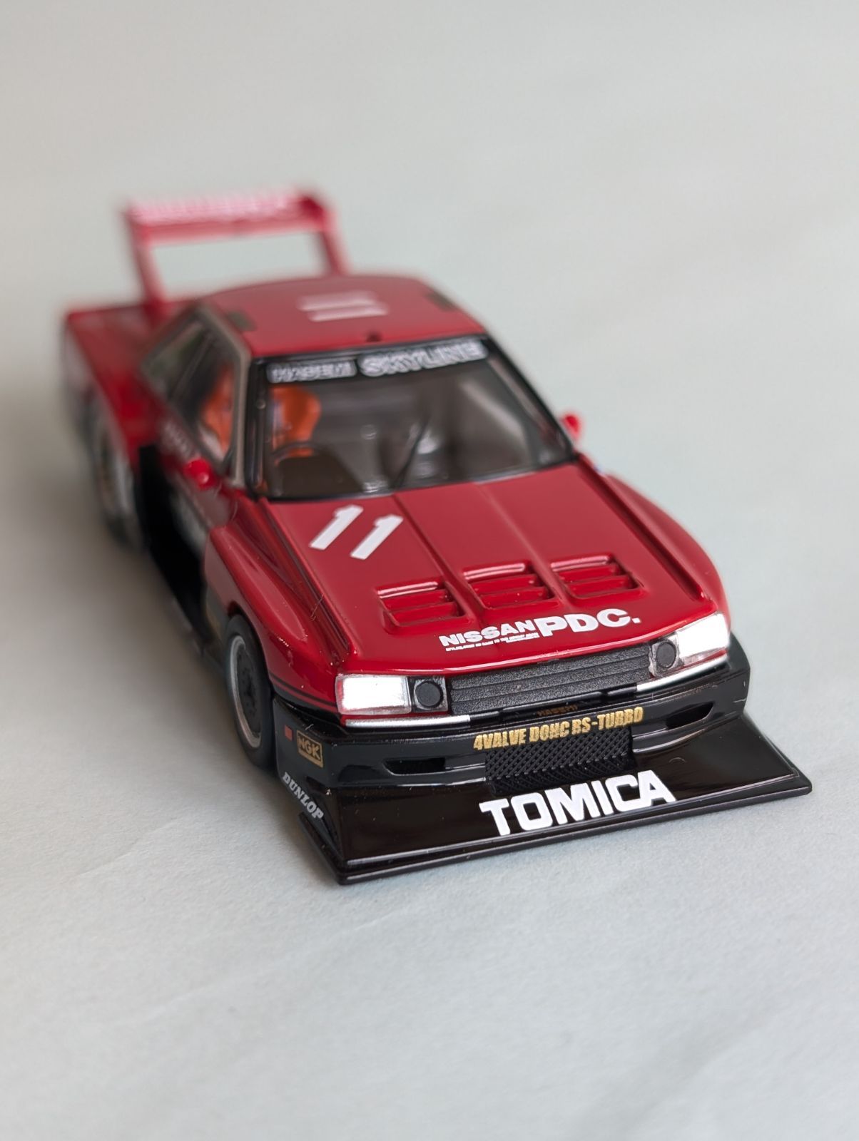 トミカリミテッド ヴィンテージ ネオ 1/64 スカイラインスーパー