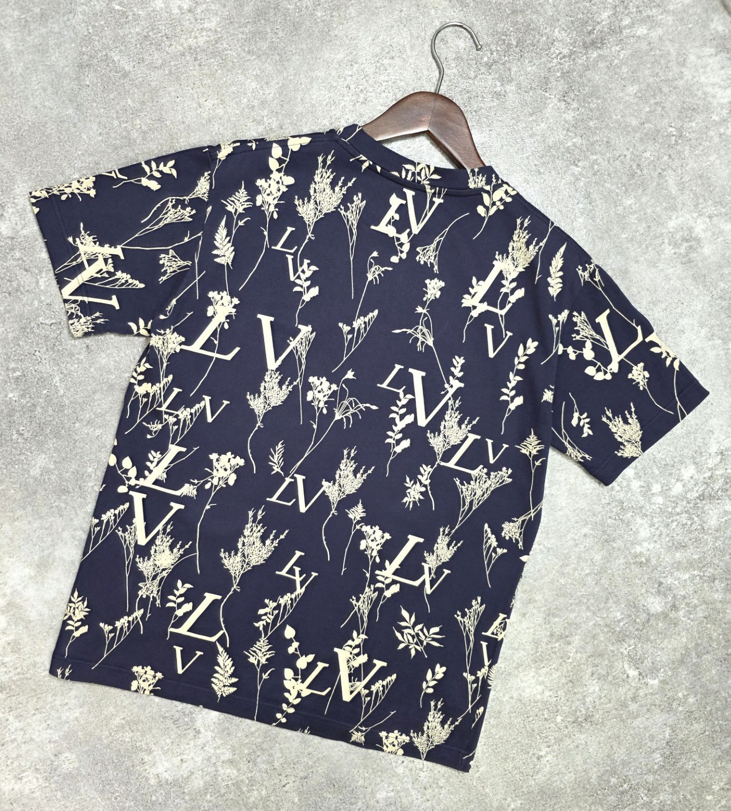 LOUIS VUITTON (ルイヴィトン)20SS LV リーフ ディスチャージ LOUIS VUITTON (ルイヴィトン)20SS LV リーフ ディスチャージ