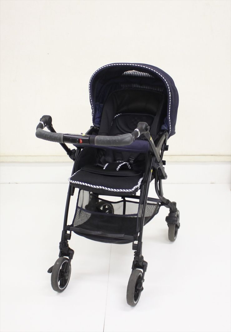 ランフィリノン RB0L ネイビー Runfee Lino’n RB0L ピジョン 人気のシングルタイヤ 生後1ヵ月～ クリーニング済み B4011621