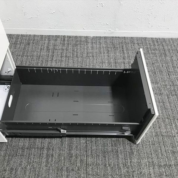 オフィスデスク オカムラ