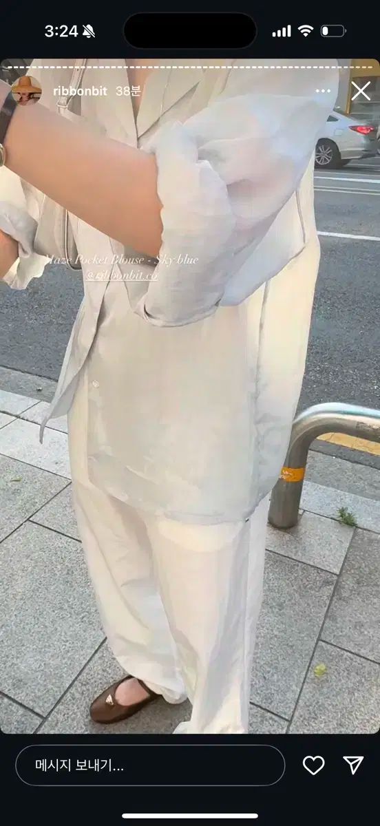 ブラウス