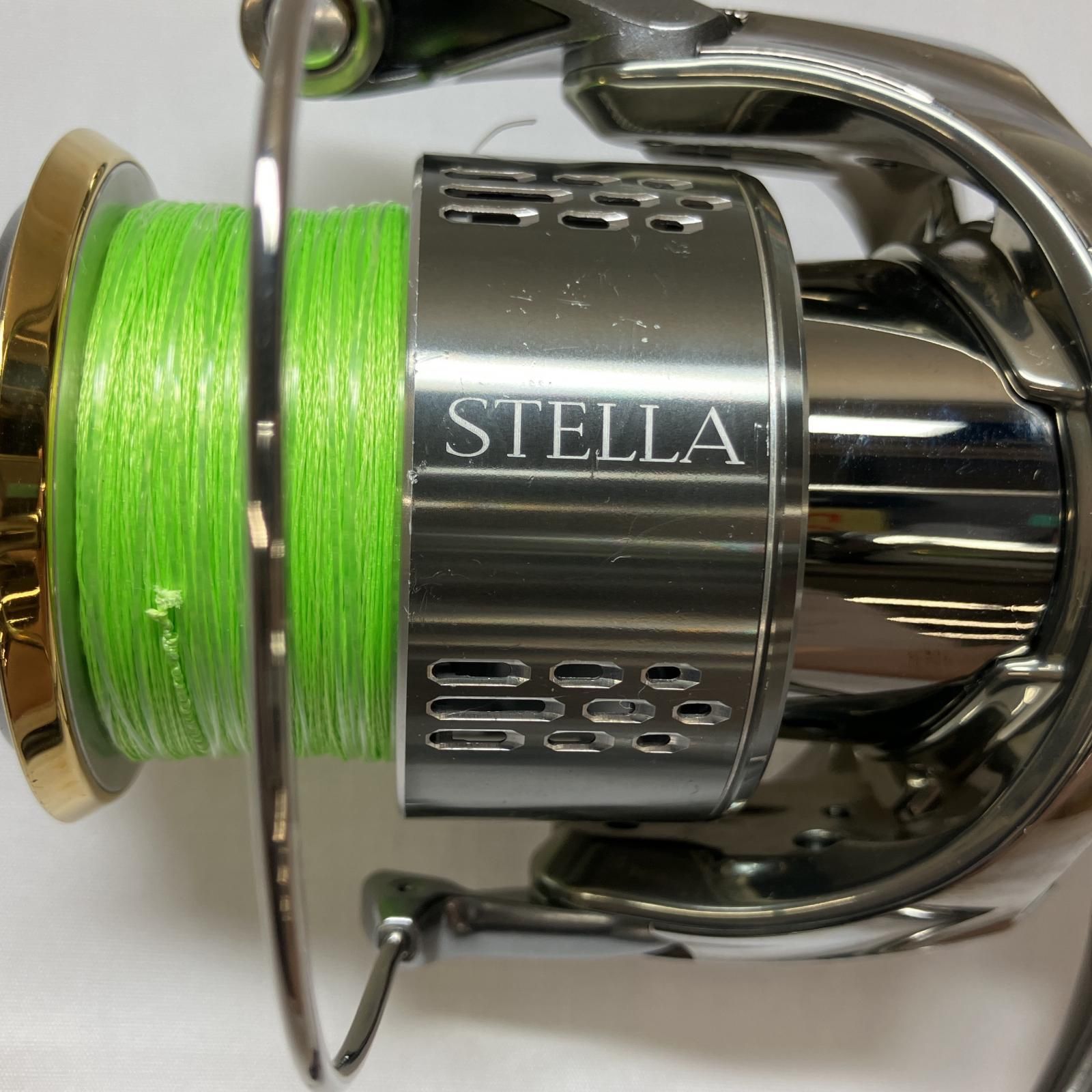 SHIMANO - ことなり　シマノ リール &#39;18 ステラ 4000 △△SHIMANO シマノ スピニングリール 18ステラ4000J 本体のみ