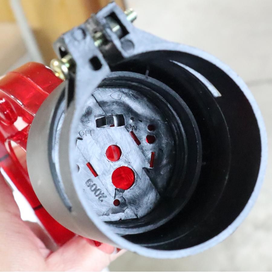 ソーラー工事灯 単管取付バイス付 小売業者 10個セット ソーラー保安灯