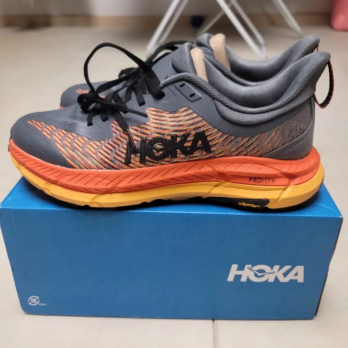 ホカ マファテ スピード 4 ランニングシューズ 275mm