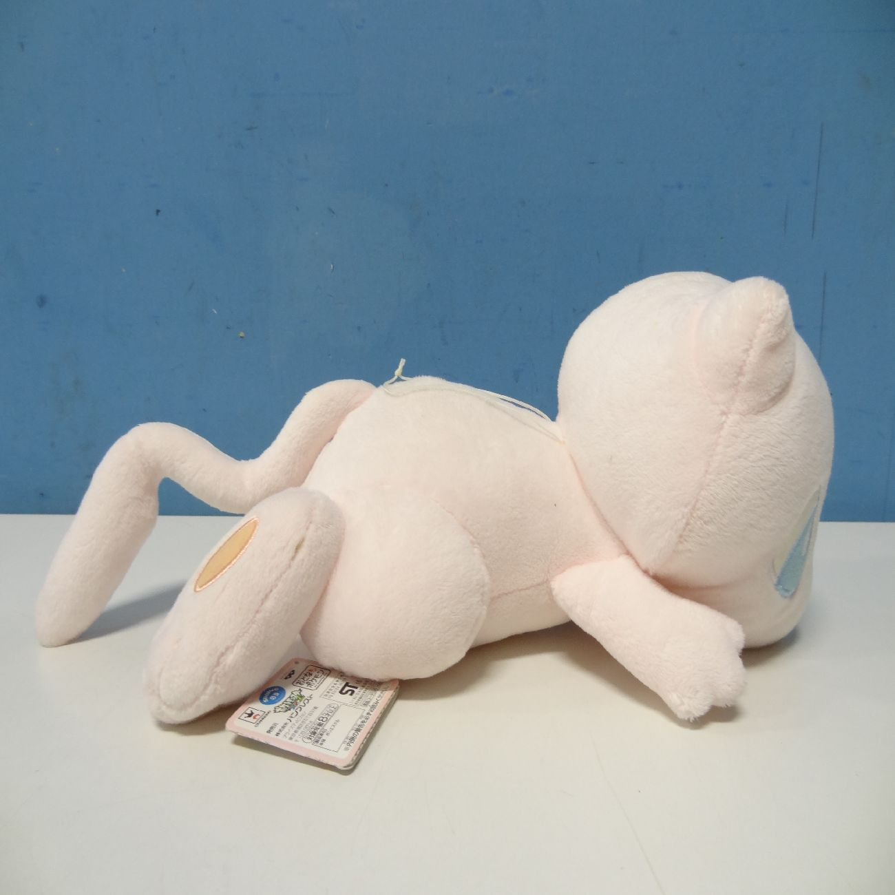 ポケモン I LOVE MEN でっかいぬいぐるみ ねそべりミュウ タグ付き 未 