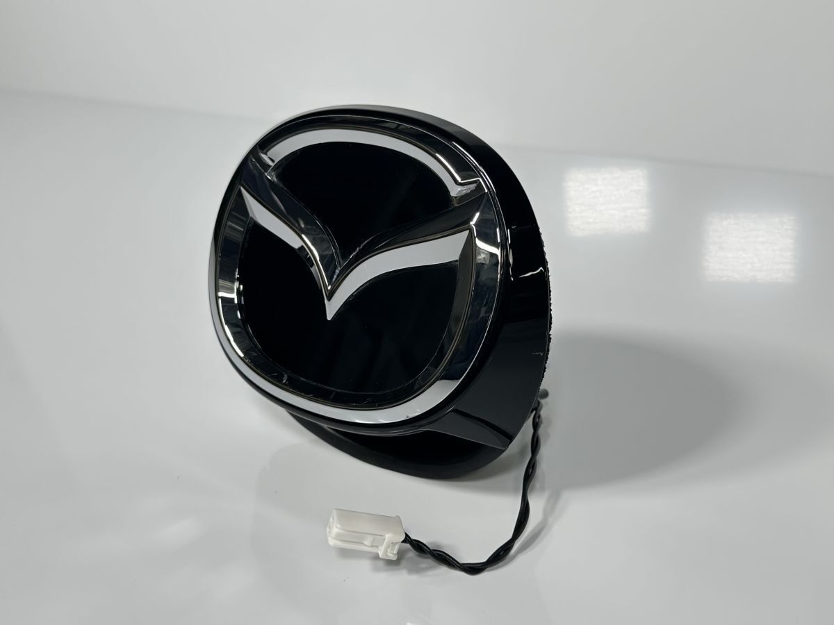 純正 リアエンブレム