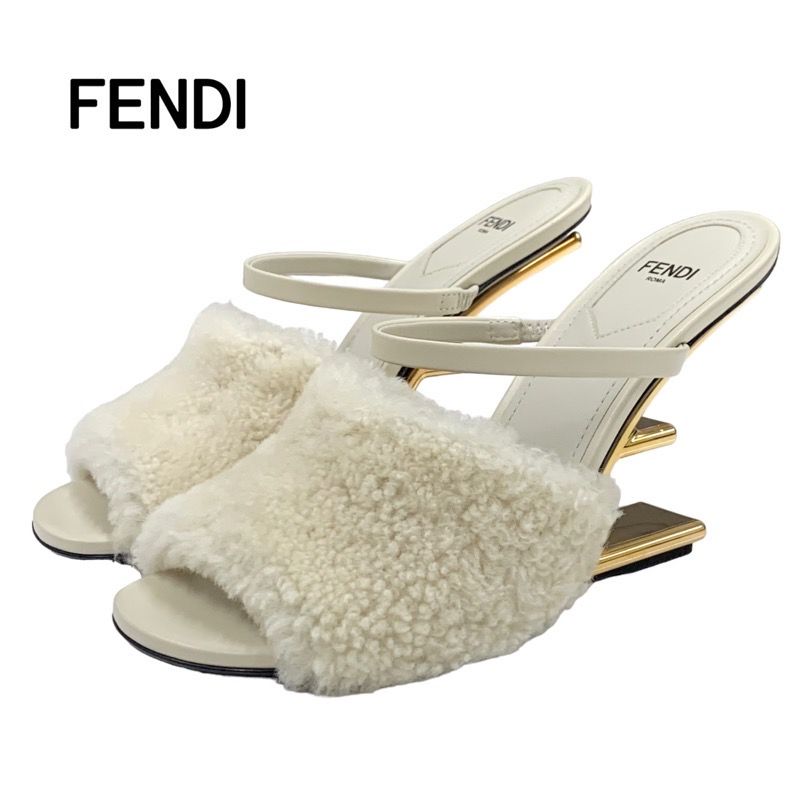 未使用 フェンディ FENDI ファースト サンダル ミュール パーティー 