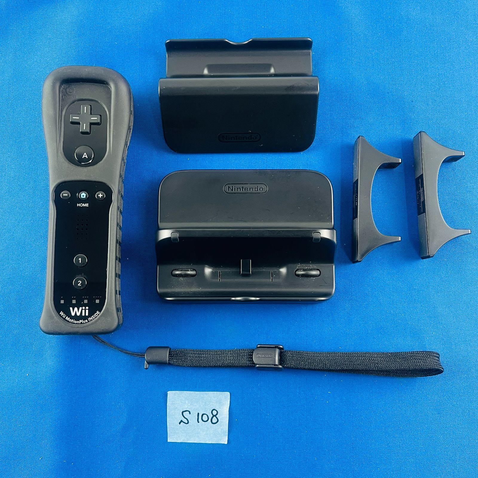 ◇S108【通電動作OK】完品! ニンテンドー Wii U すぐに遊べる マリオ