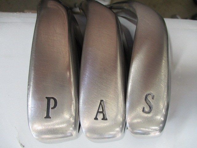 ダンロップ ゼクシオ2025