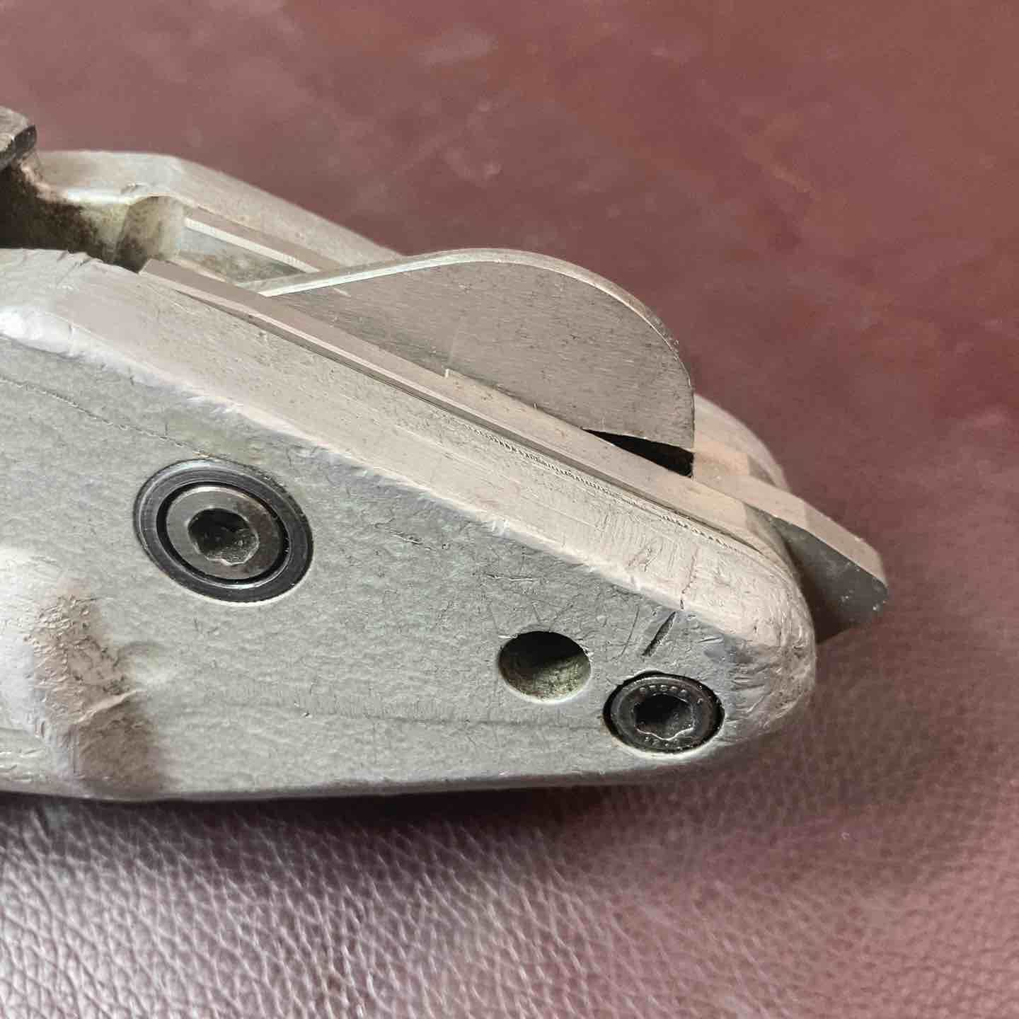 品】 サンワ（三和製機）ストレートシャー SLH-1600 板金 切断ハサミ