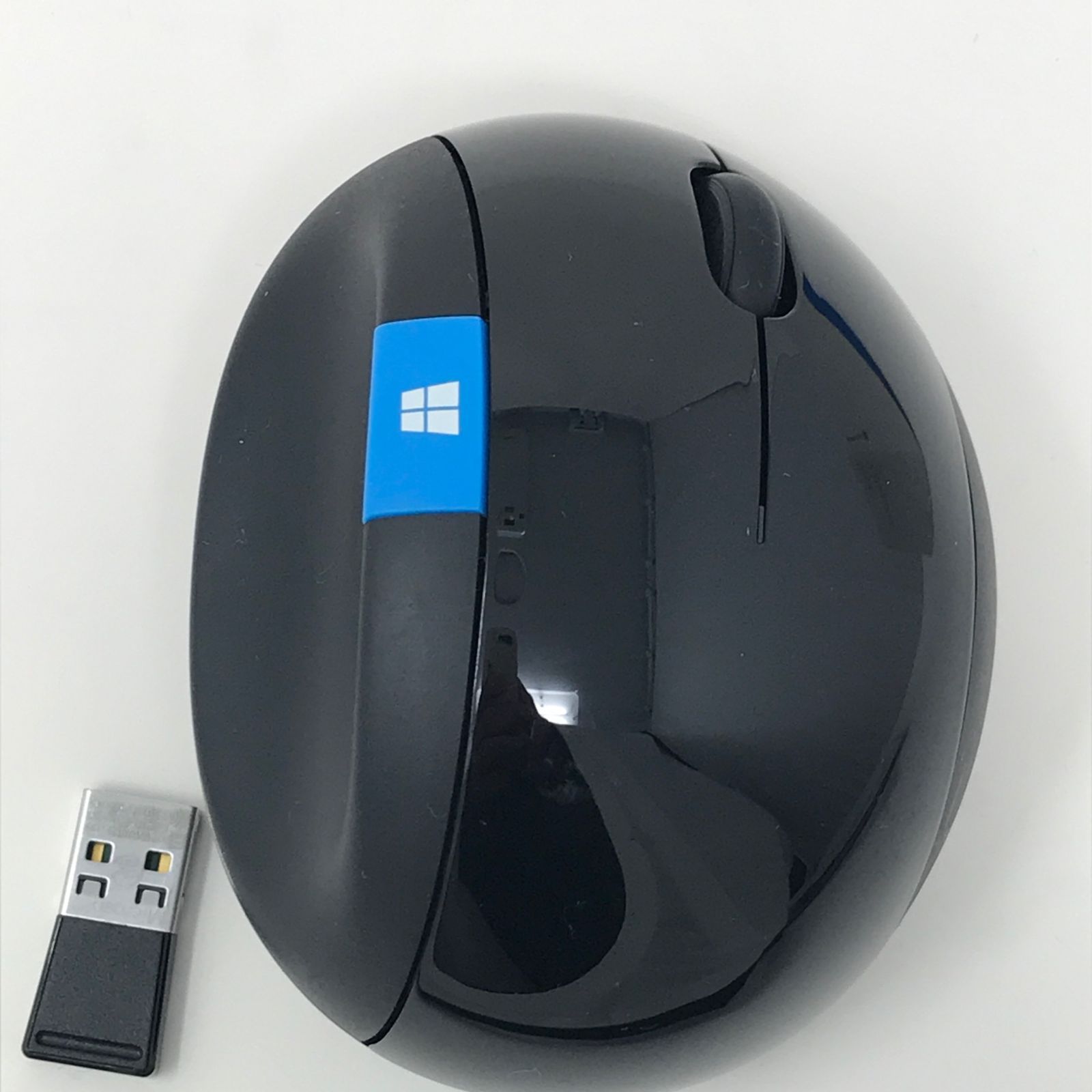 美品】マイクロソフト スカルプト エルゴノミックマウス L6V