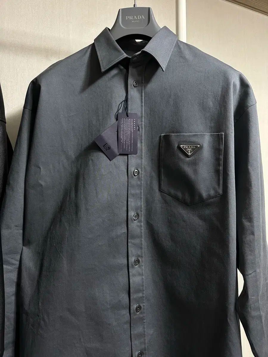 三越伊勢丹 | PRADA/プラダ_Men通販 | デニム シャツ【送料無料