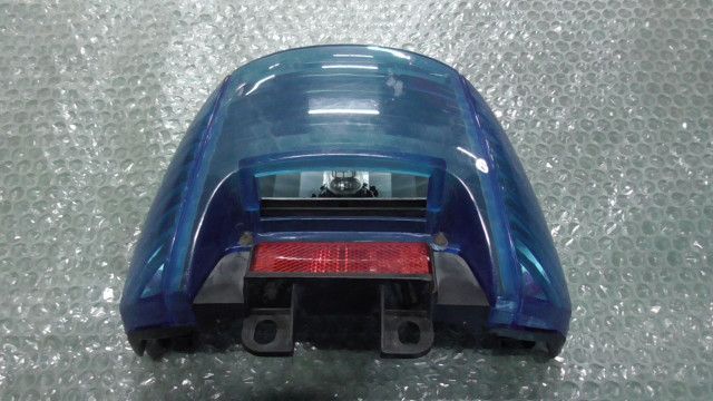 ライブディオZX中期 AF35 の クリアテールランプ 傷:#1665621532