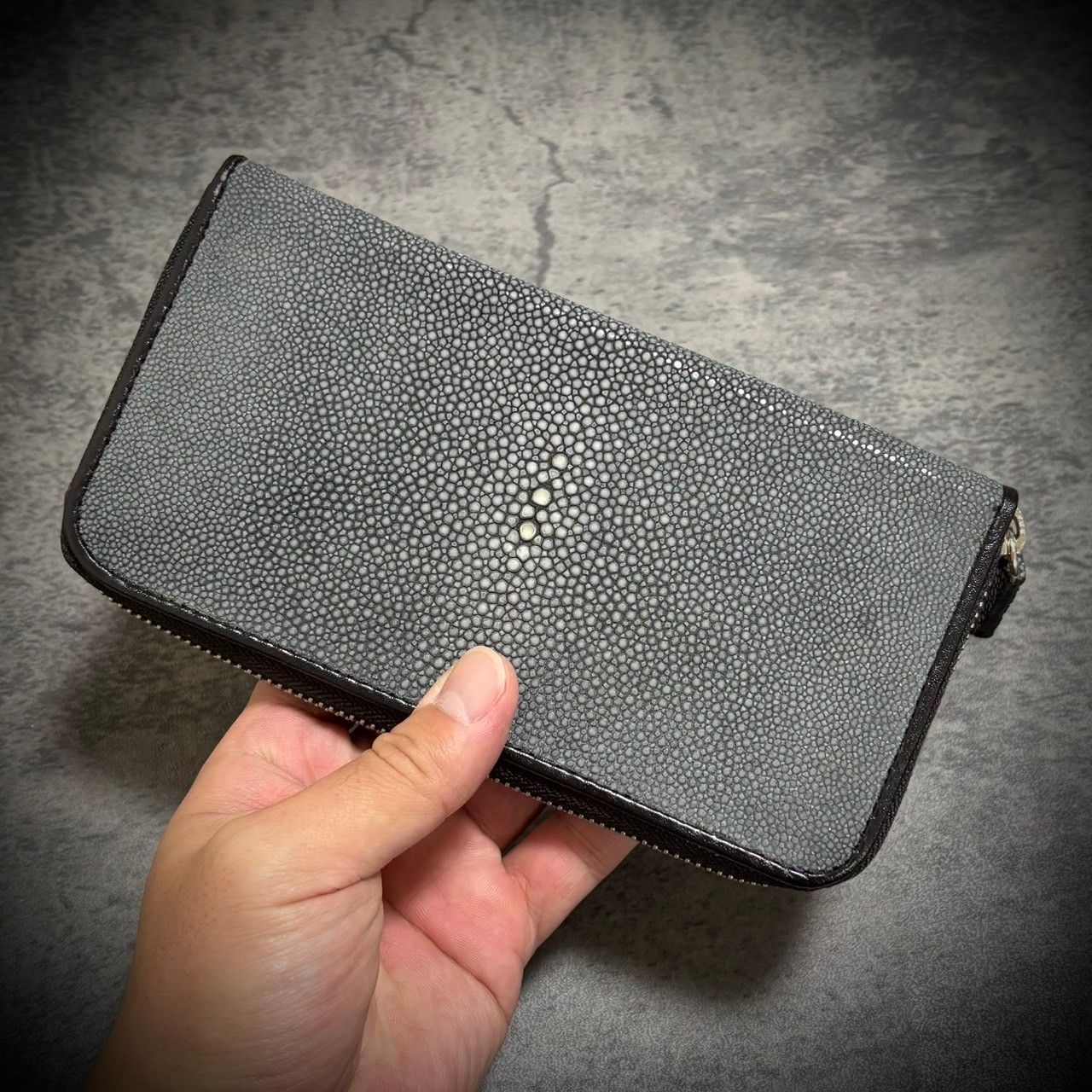 スティングレイ 財布 カード18枚 大容量 ガルーシャ メンズ財布