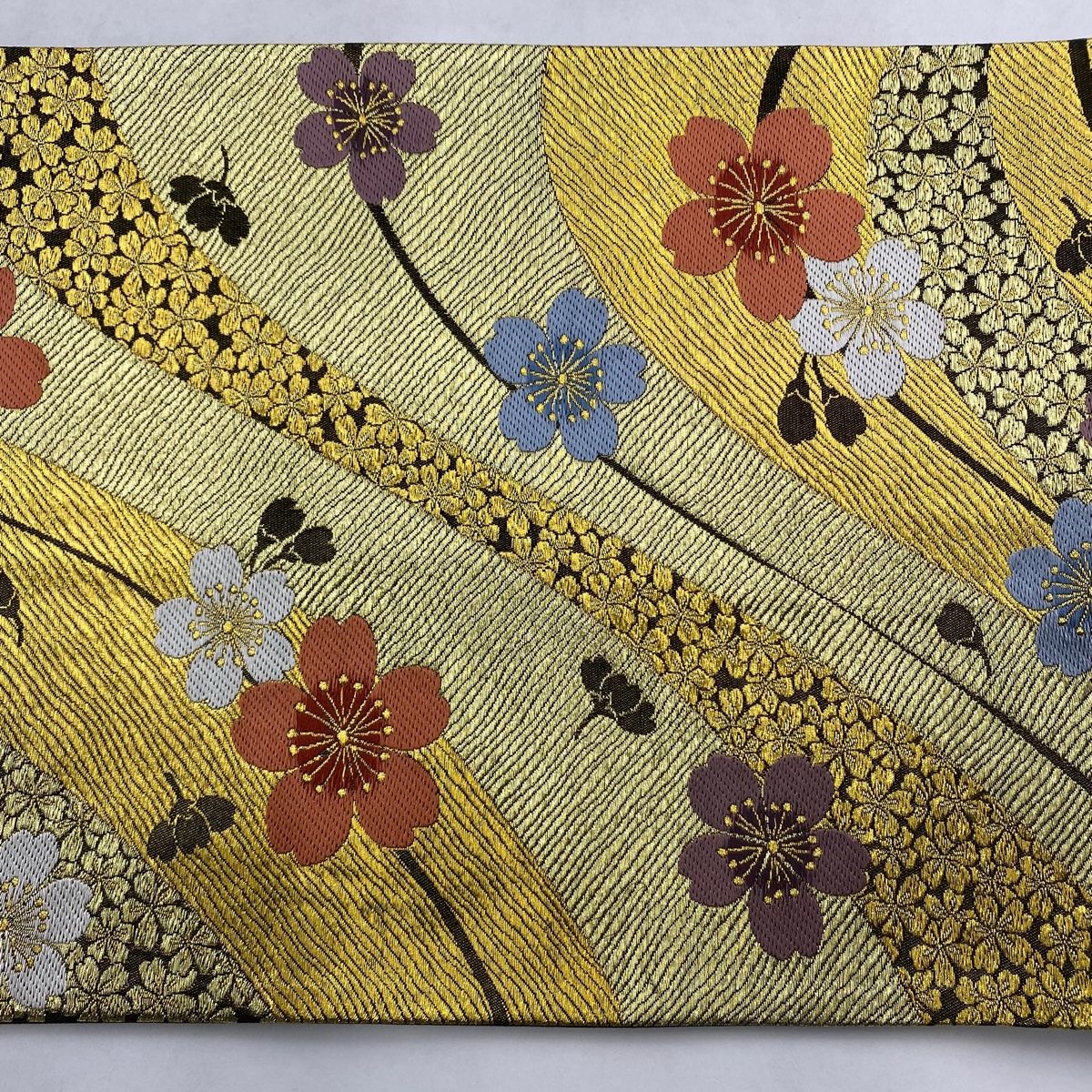 袋帯 秀品 桜 流水 金糸 金色 六通 正絹 【中古】 - メルカリ