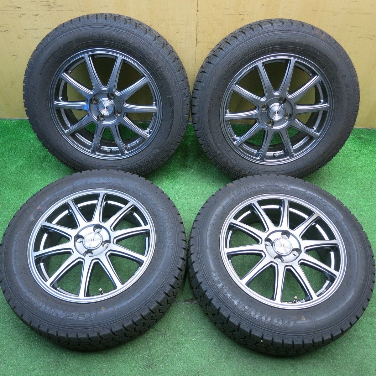 バリ溝！24年！キレイ！9.5分以上☆LOXARNY SPORT 195/65R16 